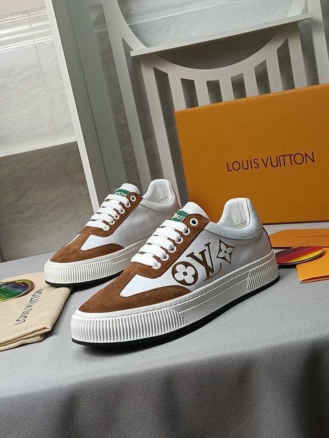 men LV shoes-012